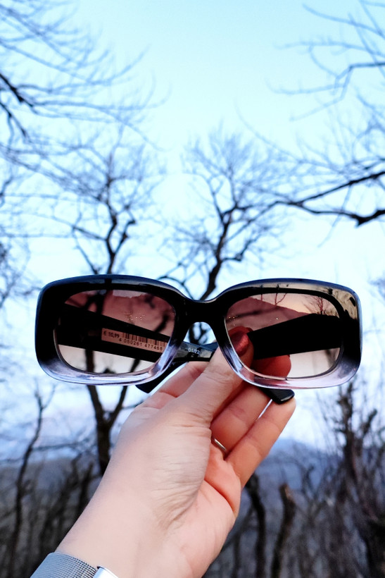 قیمت عینک آفتابی مستطیلی باریک طرح فندی هایلایت