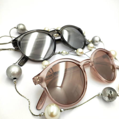 قیمت عینک آفتابی و برف شیشه گرد آینهای