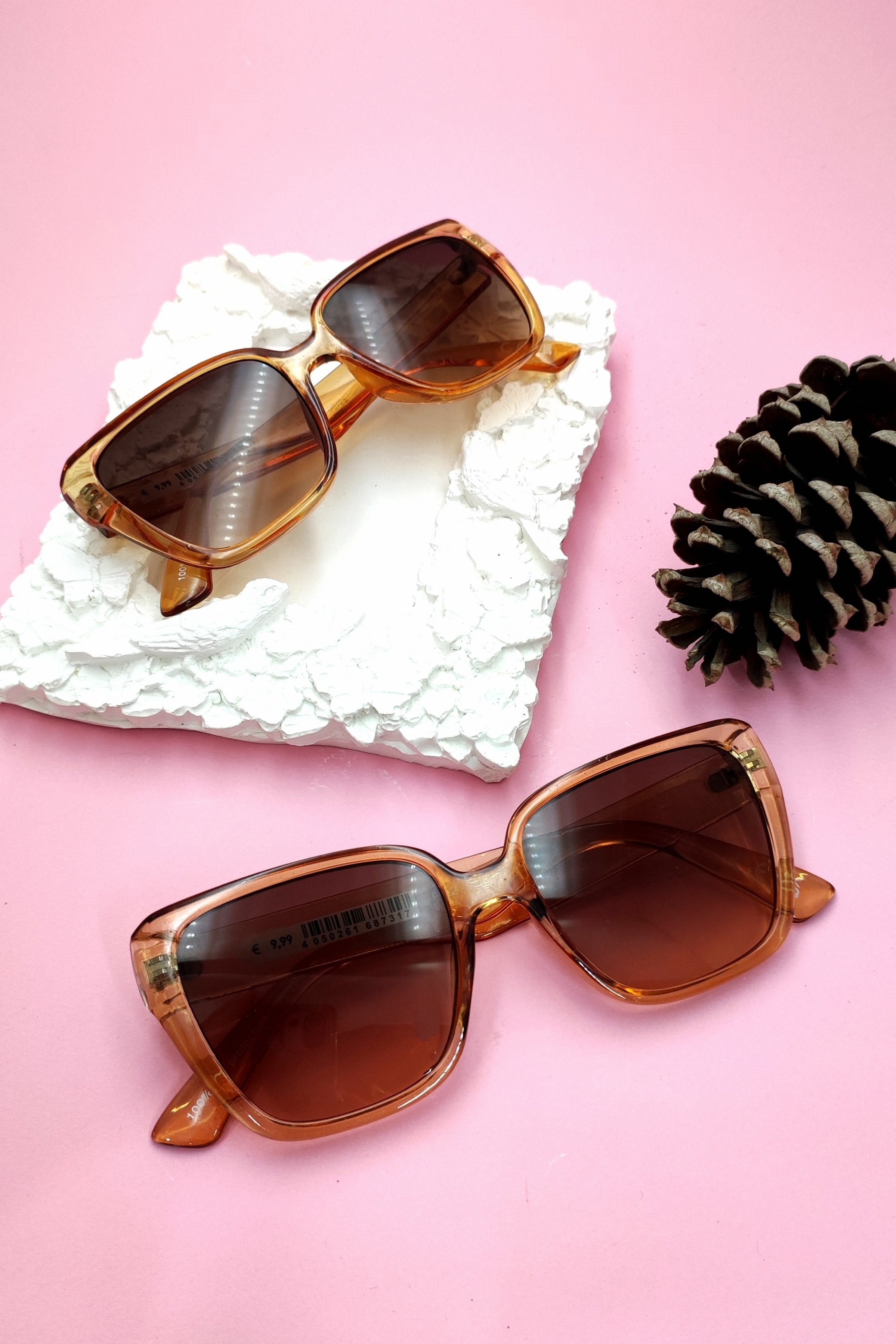 قیمت عینک آفتابی زنانه گربه‌ای سایز بزرگ قهوه‌ای اورجینال