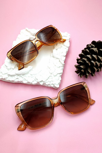 قیمت عینک آفتابی زنانه گربهای سایز بزرگ قهوهای اورجینال