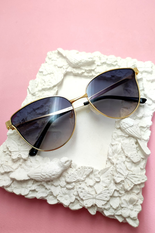 خرید عینک آفتابی زنانه فلزی مدل گربهای عدسی سورمهای هایلایت